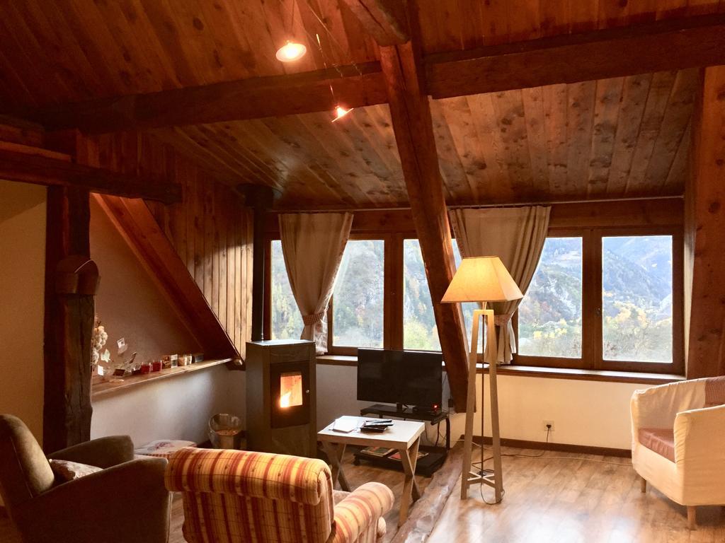 Bed and Breakfast Les Means Meolans-Revel Exteriér fotografie