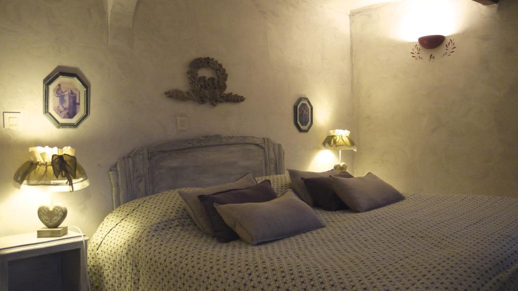 Bed and Breakfast Les Means Meolans-Revel Exteriér fotografie